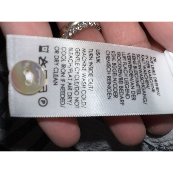 Liverpool Blue White Plaid Split Neck Long Sleeve Lightweight Blouse Size L - Picture 10 of 16